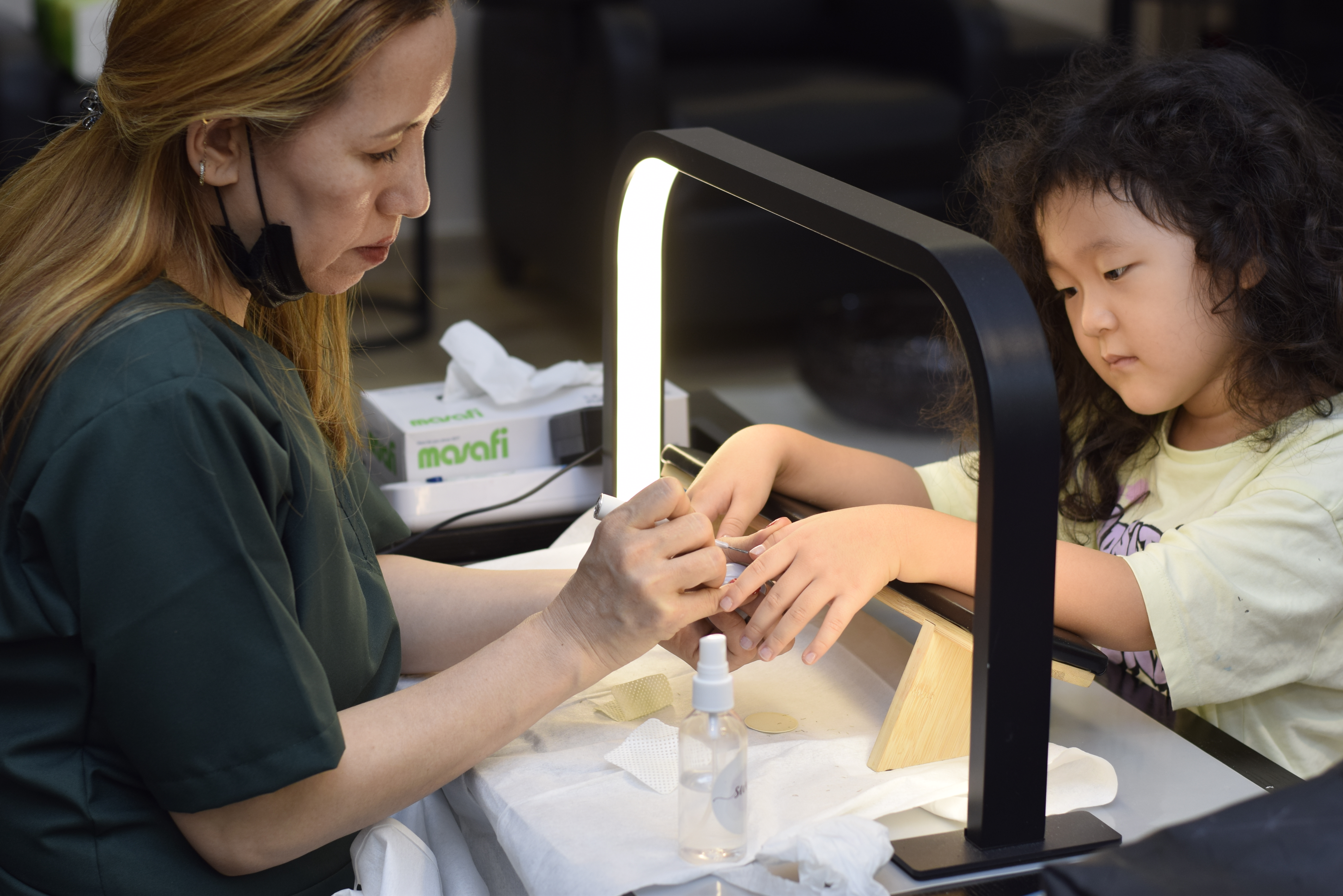 Nails & Kids